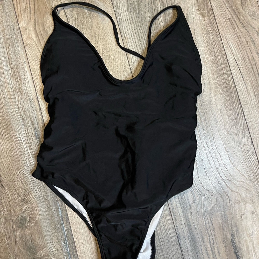 One piece bathing suit